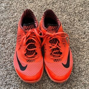 Nike Running Shoes Neon Orange & Black Womens 9. Used Condition